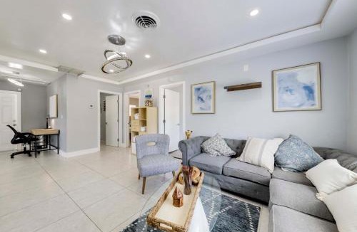 Little Ranches House | Unique 2 House Rental: 3 Mi to Beach & Boardwalk