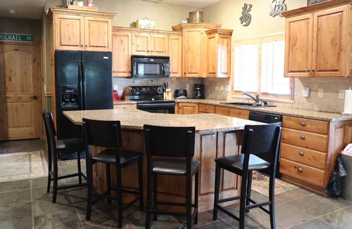 Wolf Creek House | Unique Moose Hollow 5 bed/5 bath town home with flexible rental options!