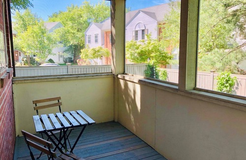 Cleveland Circle House | Unit1 GR8 LOCATION mins to Longwood Medical Area, BC, BU, HarvMedSchool SPACIOUS