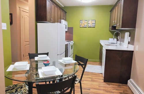 Southwest Edmonton Condo | UofA, UofA Hospital, Cafés, Trails, Whyte Ave!