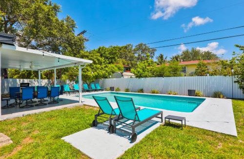 Ives Estates House | Up and down - flat Are boring villa