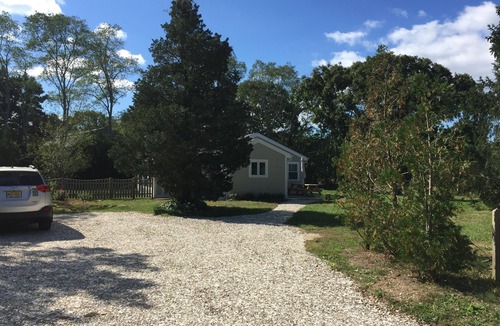 North Eastham House | UPDATED & IMMACULATE HOME! Walk to beach, a/c, WiFi, fire pit!