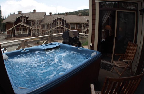 Sun Peaks Condo | Upper floor 2 bedroom condo, very close to ski-in/out trails