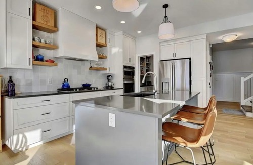 Clairmont House | Upscale 3BR in Whispering Ridge