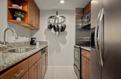 LoDo Condo | Urban Gallery Loft | Larimer Square | 30-Day