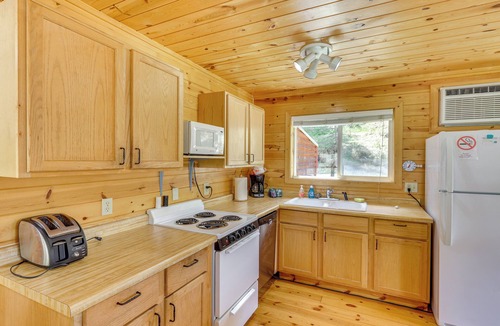 Deadwood Cabin | UTV Rentals, Fire Pit: Rally Home Base in Deadwood