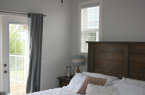 Parkland Beach House | Vacation home at the beach