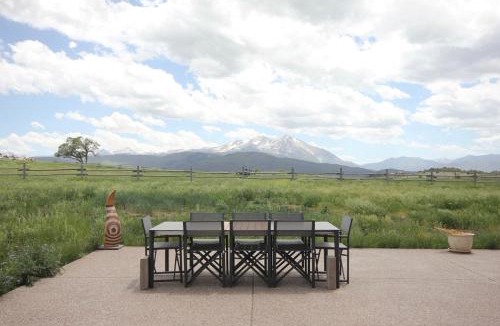 Missouri Heights House | Valinor Ranch, Thirty-Five Acres Above the Valley
