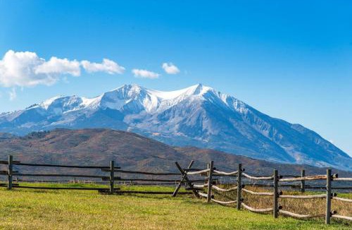 Missouri Heights House | Valinor Ranch, Thirty-Five Acres Above the Valley