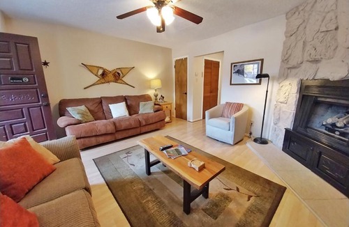 Red River House | Valley Condo 126