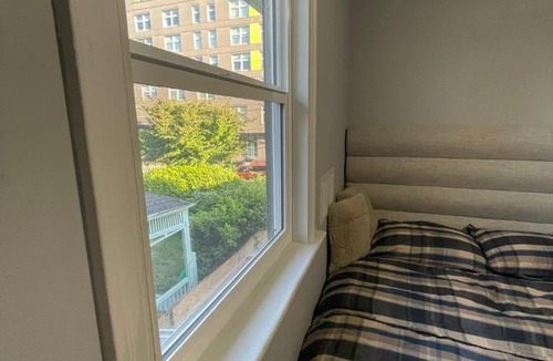 Downtown Eastside House | Vancouver east downtown