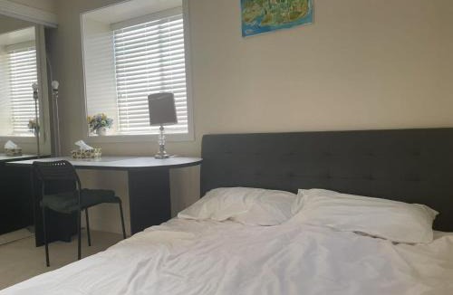 Dunbar House | Vancouver UBC University Villa35