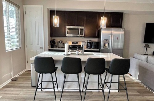 Commerce City House | Views and Adventure Awaits - Near Airport