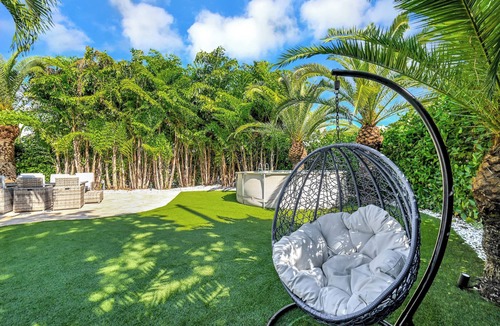 The Roads House | Vila Brickell - 3 bed 3 bath home in center of Miami near everything