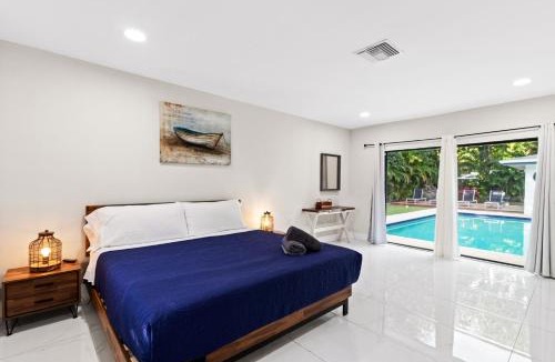 North Miami Villa | Villa Celeste - Pool - Mini Golf - Terrace