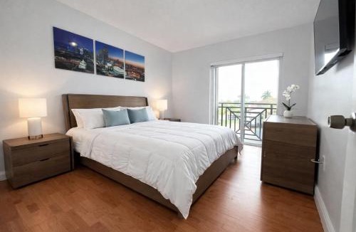 Miami Gardens Villa | Villa Miami Lakes