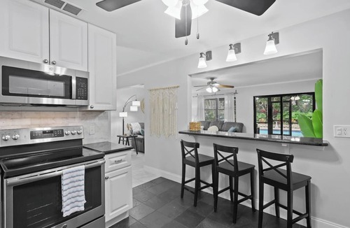 Hunt Club House | VILLA PARADISO | PRIVATE HEATED POOL | BEACHES | PGA | WATERPARK | ROGER DEAN