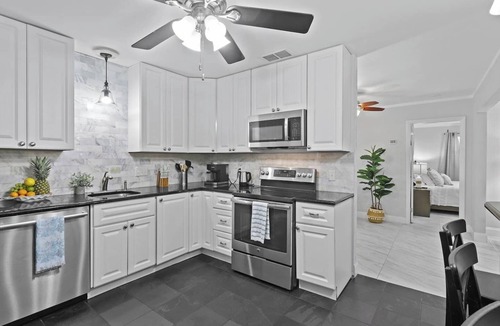 Hunt Club House | VILLA PARADISO | PRIVATE HEATED POOL | BEACHES | PGA | WATERPARK | ROGER DEAN