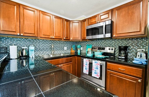 Palm Beach Gardens House | VILLA TROPICANA | FREE HEATED POOL | BEACHES | PGA | WATERPARK | ROGER DEAN