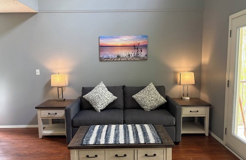 Westerose Hotel | Village Creek Country Inn
