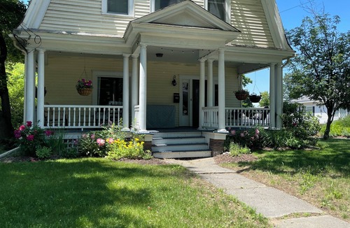 South End House | Vintage Guest House