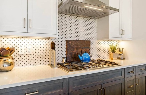 Winter Park House | VIP Concert Viewing from Private Hot Tub+Walkable+5BR+Sauna+Kids Ski Gear Free
