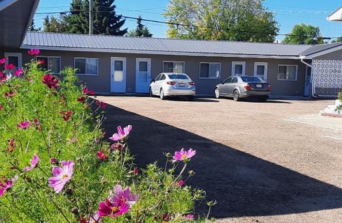 Vegreville Hotel | Vista Motel