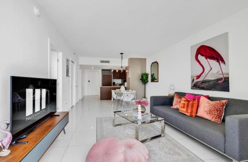Downtown Miami House | W Hotel 2BR Ocean View Pool Spa Free Gym Classes
