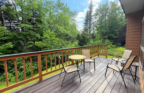 Bretton Woods House | W5 Dog-Friendly Bretton Woods Retreat Near Skiing, Hiking, Golf & the Omni Resort