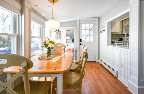Camp Ellis House | Walk to the Beach from this charming 1 bedroom cottage in Camp Ellis!