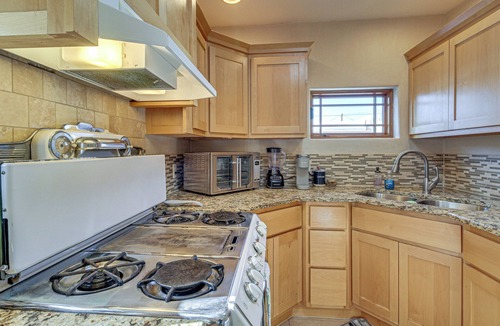 Downtown Albuquerque House | Walkable Home w/Office in Downtown Albuquerque!