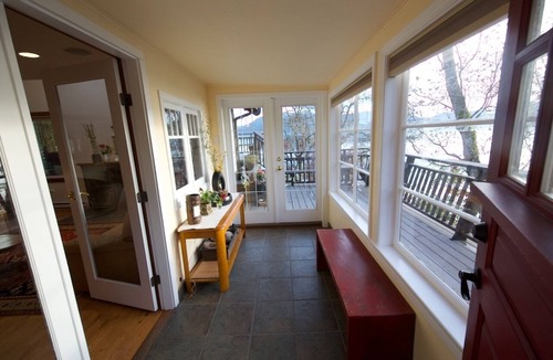 Vesuvius House | Warmest location in Canada
