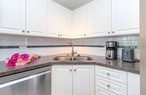 Victoria Condo | Waterfront Condo and Walk to Town/Trails