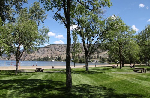 Okanagan-Similkameen Condo | Waterfront Condo on Skaha Lake - 12 Minutes South of Penticton