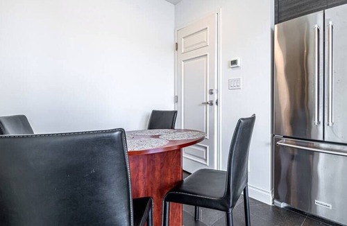 Port Moody House | Waterfront Escape | Waterfront | HotTub | Grill