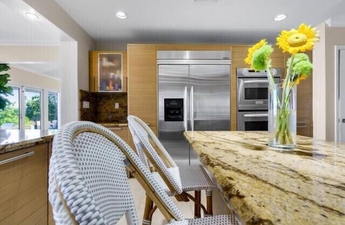 Miami Shores House | Waterfront Miami Dream home