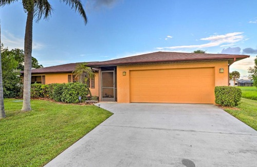 Port Saint Lucie House | Waterfront Port St Lucie Home w/Lanai & Pool