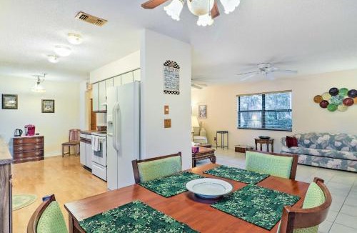 Port Saint Lucie House | Waterfront Port St Lucie Home w/Lanai & Pool