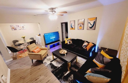 West Palm Beach House | We ensure the Safety and your comfort.