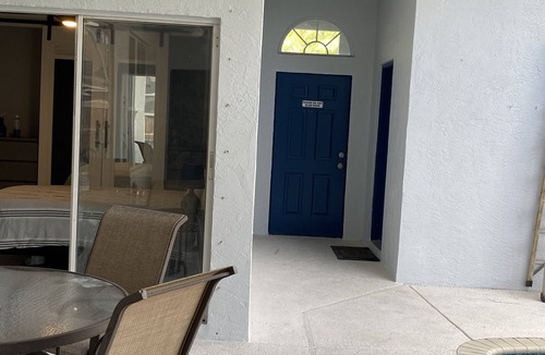 Wellington House | WEF, 3 Bedroom 3.5 bath wellington home just min to show grounds