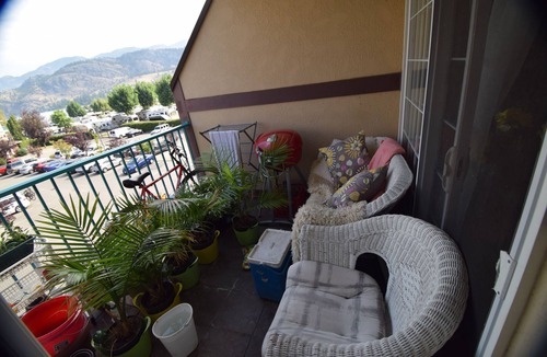 Okanagan-Similkameen Condo | Welcome Snowbirds