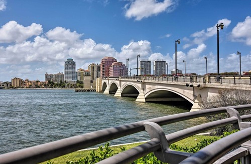 Southwest Apartment | West Palm Beach Studio w/Patio - 1mi to Beach