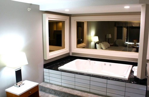 Leduc Hotel | Western Budget Motel 1