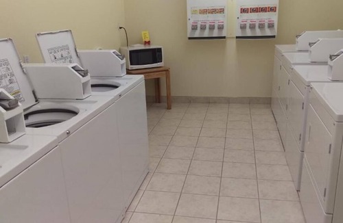 Bonnyville Hotel | Western Budget Plus Bonnyville