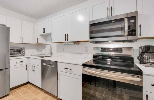 Sunday River Area Condo | White Cap B-315 Ski-In/Ski-Out Sunday River Condo