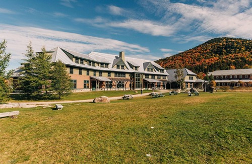 Carroll Hotel | White Mountains Basecamp, Gear Library, Breakfast, Onsite Trailhead, Shared Bath