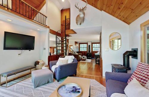 Barnard House | Wild Blue Yonder