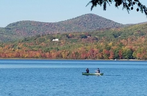 Dryden Apartment | Wilson Lake Inn Waterfront Stay | Kayaks, Canoes, WiFi & Lake Views