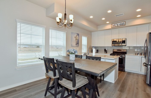 Windsor House | Windsor Grand Retreat Townhouse - Dogs Allowed