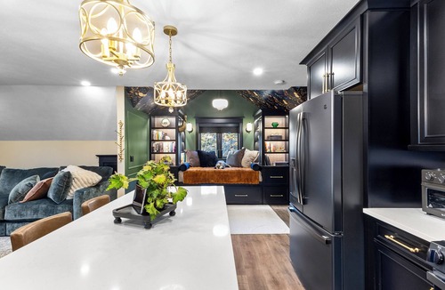 Austinburg Apartment | Wine Country Loft + Heated Swim Spa